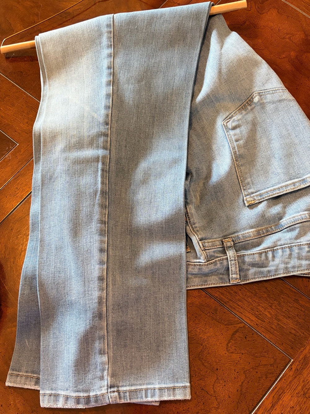 New Sonoma Light Wash Women’s Jeans - Curvy Straight Leg size 18!
